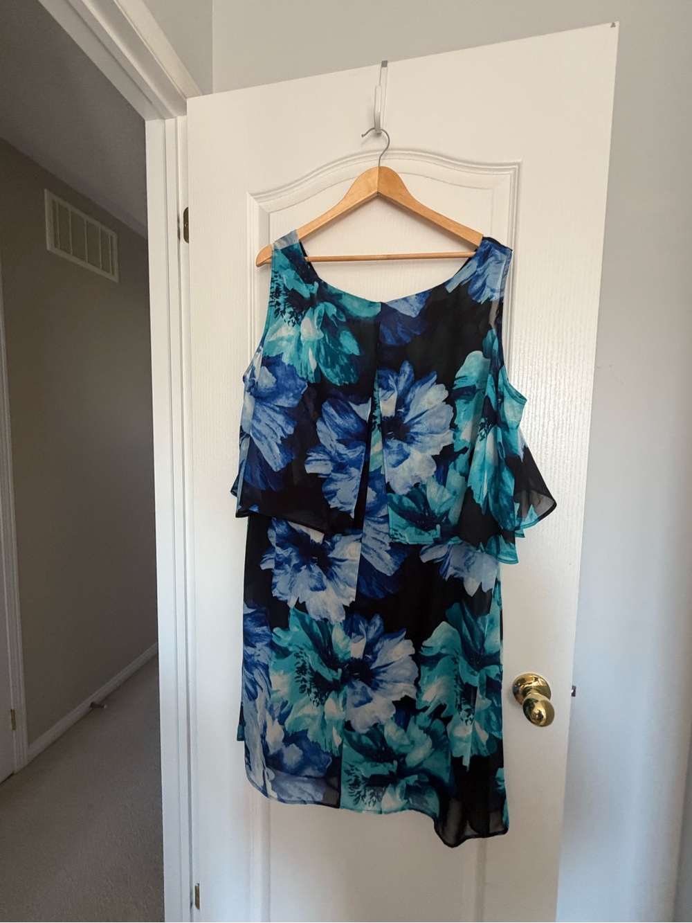 Dress Barn Blue Teal Floral Midi Dress